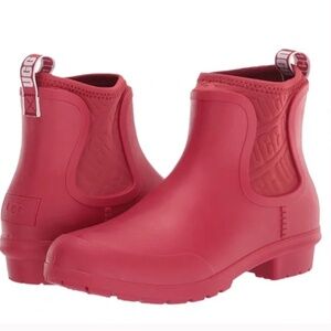 UGG Chevonne Red Ribbon Short Rainboot Waterproof Sheepskin Insole Size 7